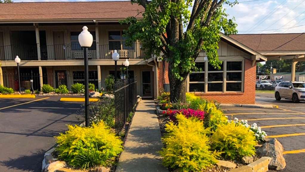 Charles Wesley Motor Lodge Downtown Broken Bow- Hochatown Eksteriør bilde