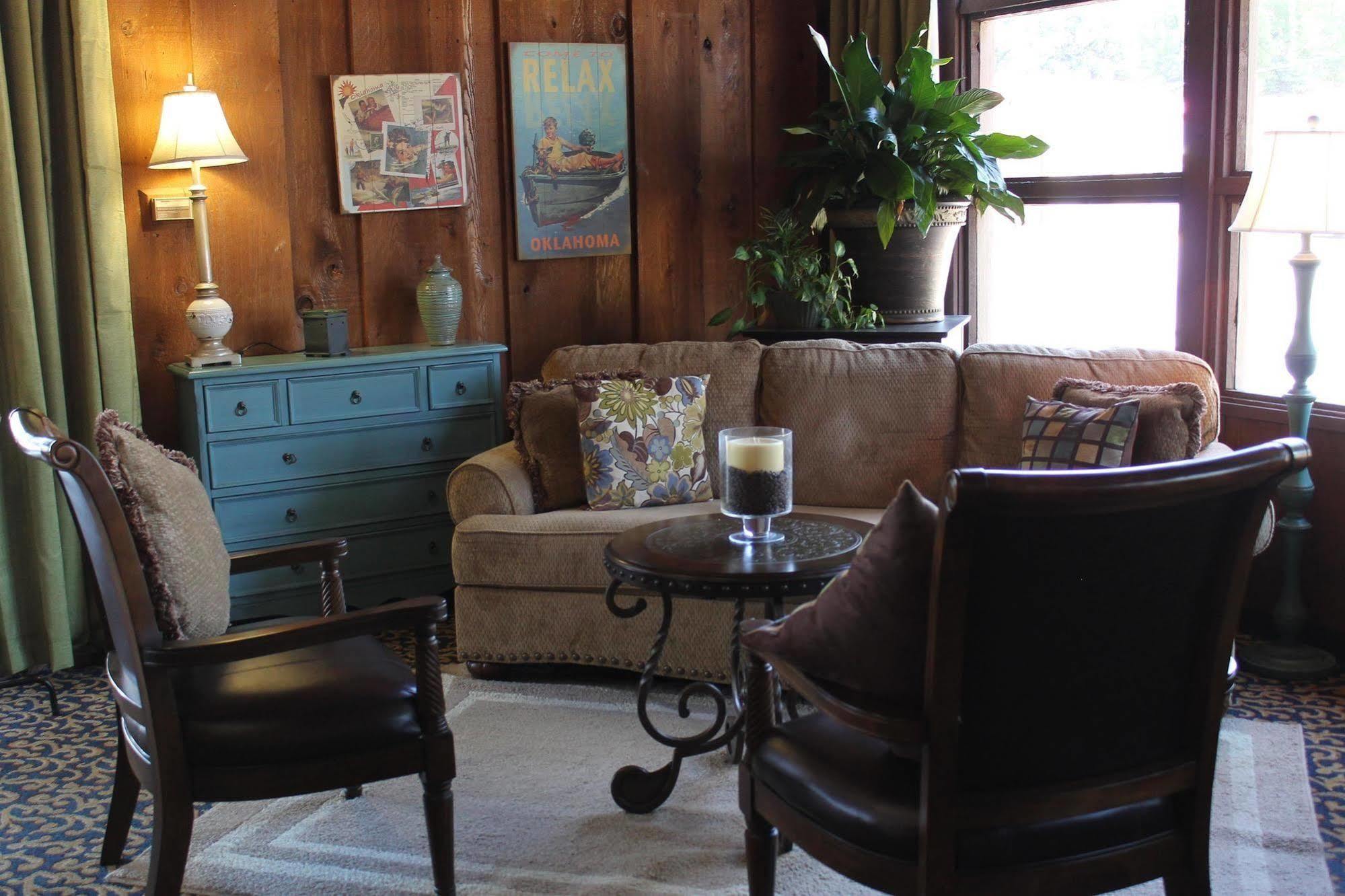 Charles Wesley Motor Lodge Downtown Broken Bow- Hochatown Eksteriør bilde