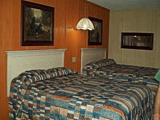 Charles Wesley Motor Lodge Downtown Broken Bow- Hochatown Eksteriør bilde