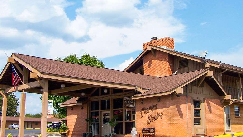 Charles Wesley Motor Lodge Downtown Broken Bow- Hochatown Eksteriør bilde