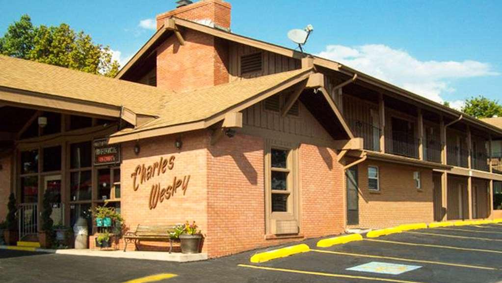 Charles Wesley Motor Lodge Downtown Broken Bow- Hochatown Eksteriør bilde